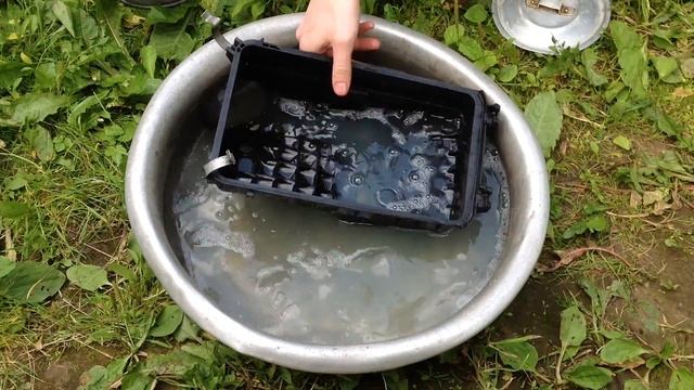 Replacing The Air Filter And Cleaning The Boxes On The Toyota Camry Gracia DIY