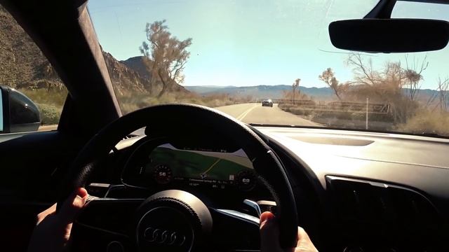 Тест-драйв Mercedes C63 AMG S против Audi R8 V10 и Ferrari California смотреть онлайн