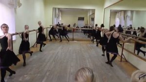 Народная хореография 2 курс станок