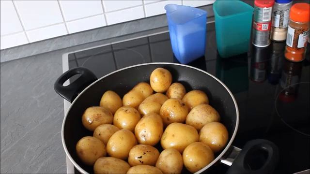 Жареная картошка в мундире смотреть онлайн