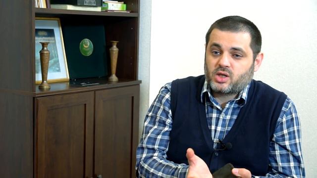 Нафигулла Аширов - Кто мешает строить мечети в Москве?/Интервью смотреть онлайн