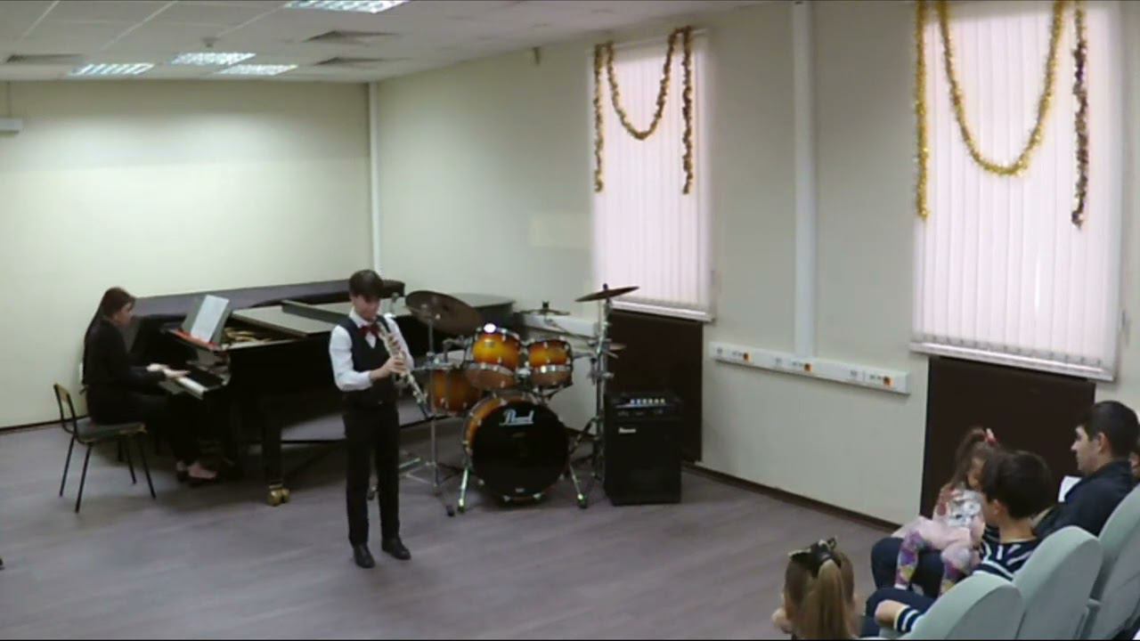 Д. Барбиролли Концерт на темы А. Корелли для гобоя с орк. 1-2 части смотреть онлайн