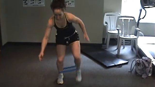 Bear Walks with Lateral Stepper смотреть онлайн