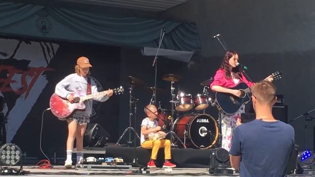 Воздушная КуКуРуЗа - Белый потолок смотреть онлайн