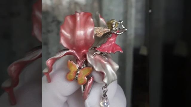 Брошь Фея Ириса,Kirks Folly,США,цветок,объёмный ирис смотреть онлайн