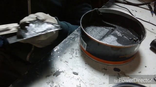 Покраска мотоцикла от А до Я, ремонт пластика, рихтовка бака мотоцикла. Первая часть (подготовка) смотреть онлайн