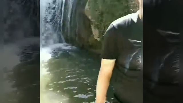 Медовые водопады Карачаево - Черкесия.mp4 смотреть онлайн
