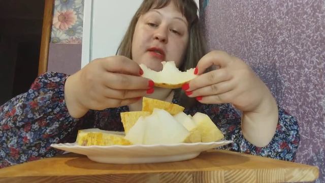 Мукбанг дыня медовая???Honey melon смотреть онлайн