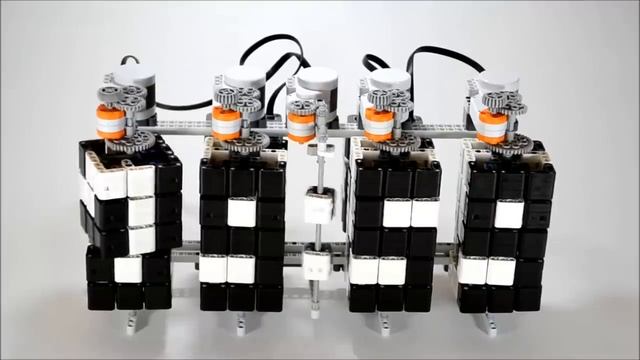 Time Twister - LEGO Mindstorms Digital Clock