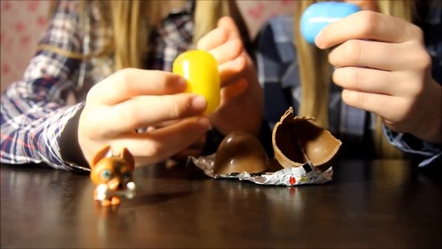Открываем дешевые киндер сюрпризы.Что внутри?? смотреть онлайн