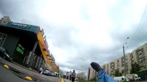 Упал с велосипеда, но не растерялся ??
