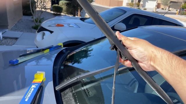 2021 Hyundai Sonata Wiper Blade Change out Process смотреть онлайн