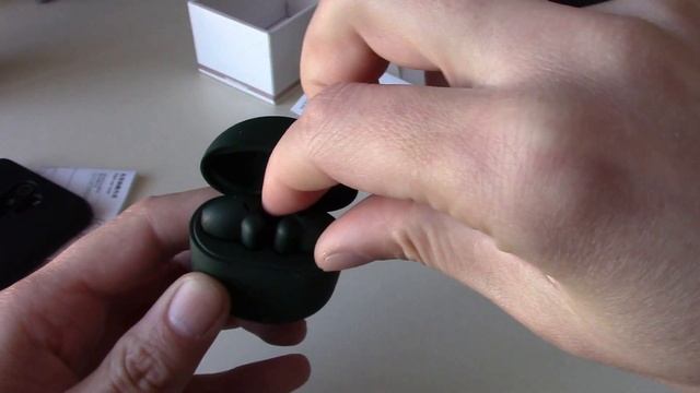 Whizzer Bravopods B7 - наушники, которые я бы не купил смотреть онлайн