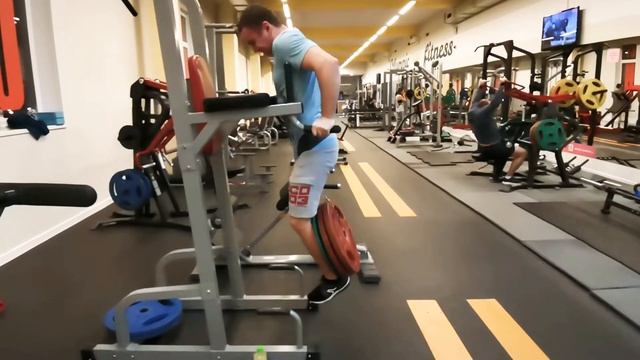 Отжимания на брусьях +60 кг 9 раз, чуть не хватило до 10)) смотреть онлайн