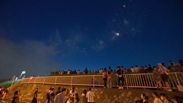 Токио, фейерверк Адачи 2023・4K HDR смотреть онлайн