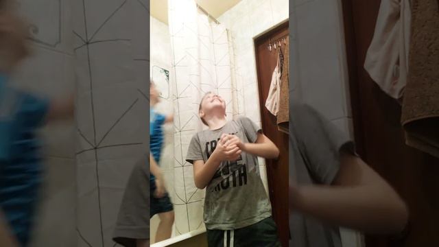 мы с другом ванне у него дома смотреть онлайн