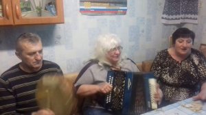 Веселая белорусская песня,,Віншуем''-Галина ,сватья Нина и Володя Сивуха