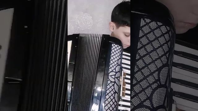 вальс ( Н.Чайкин),танец (Б.Кудрин), украинский танец смотреть онлайн