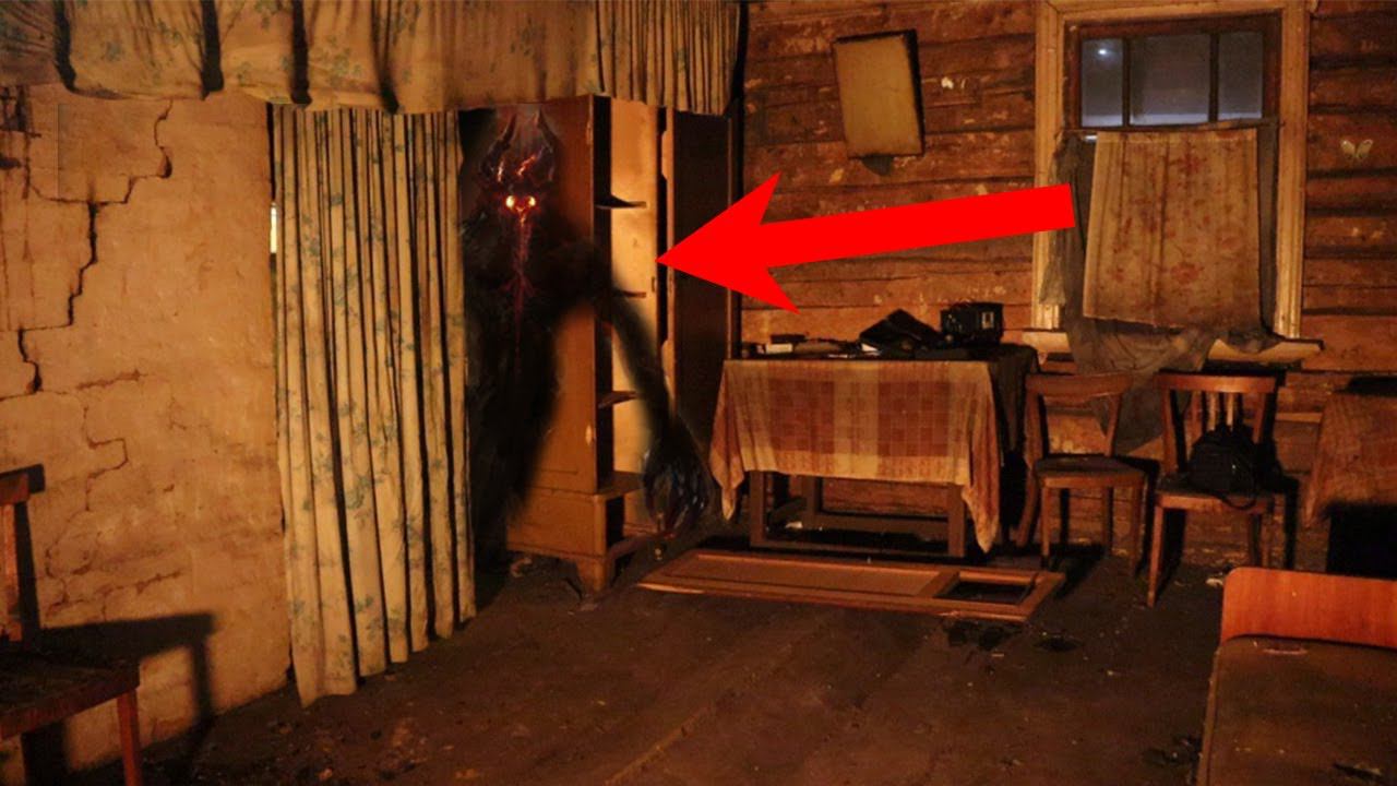 ДЕМОН или ПРИЗРАК В ЗАБРОШЕННОМ ДОМЕ DEMON or GHOST IN ABANDONED HOUSE смотреть онлайн