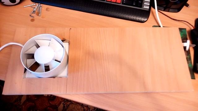 Стол с охлаждением. Модернизация компьютерного стола . смотреть онлайн