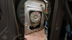 Стиральная машинка LG, самостоятельное Устранение ошибки "LE".