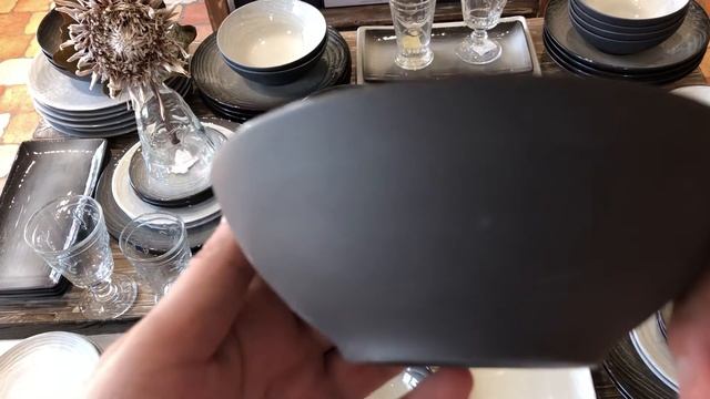 Пиала Revol SWELL BOWL. Black Sand смотреть онлайн