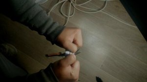 Внешний угол из алюминиевого багета только при помощи ножниц