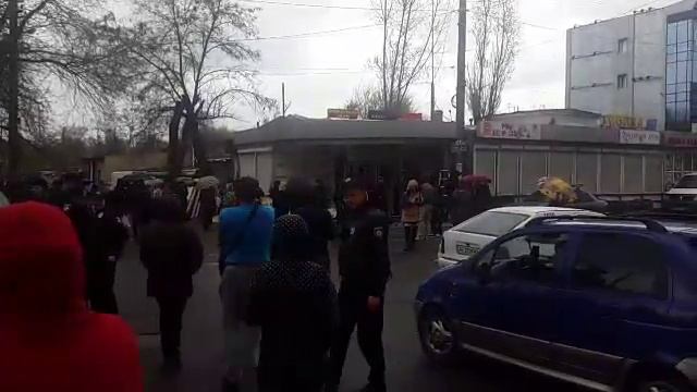Снос МАФа в Днепре по ул. Калиновая, 12-К 19.04.2018 смотреть онлайн