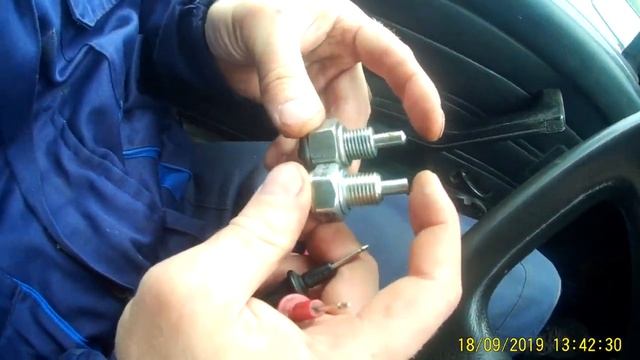 ?ВАЗ 2107 задний ход, уровень топлива, ВАЗ 2110 печка не греет. смотреть онлайн