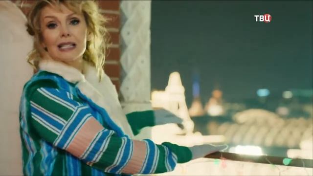 ПЕСНЯ О КОЛОКОЛАХ Бьют часы на старой башне ВАЛЕРИЯ 2018 смотреть онлайн