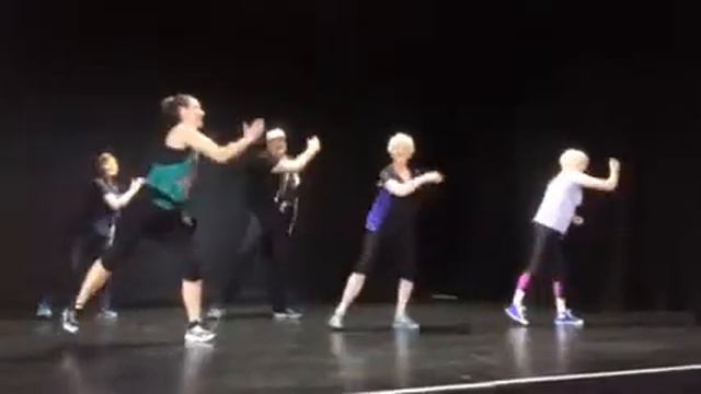 Zumba Gold -Only Love смотреть онлайн