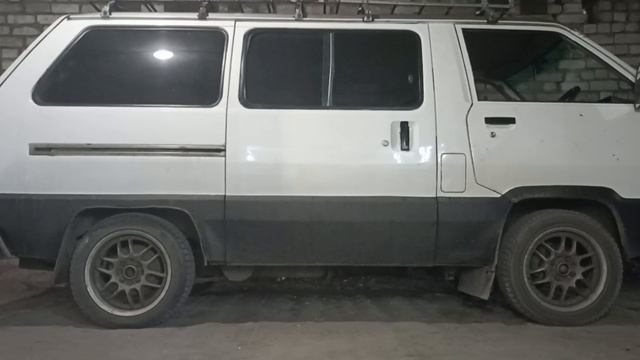 daihatsu Delta (Toyota town ace) зандняя пневмоподвеска на 220х подушках. смотреть онлайн