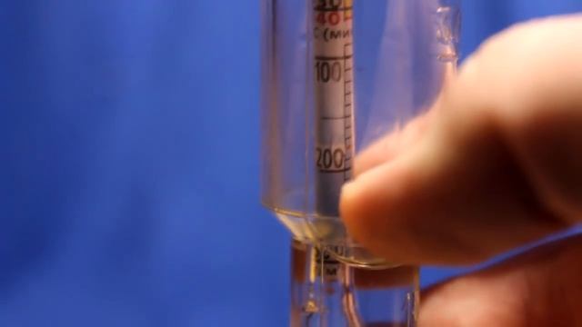 КАК ПОЛЬЗОВАТЬСЯ АРЕОМЕТРОМ для измерения плотности электролита аккумулятора смотреть онлайн