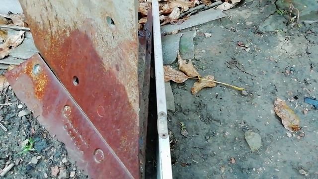 ПОЧЕМУ ПЛУГ ТЯНЕТ ТРАКТОР НА ПАХОТУ. Ответы почему это происходит, и как устранить эту проблему. смотреть онлайн