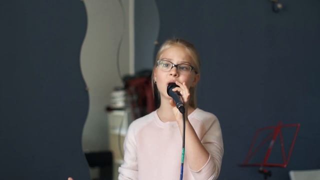 "Прекрасное далеко", исп. Лиза Дробина смотреть онлайн