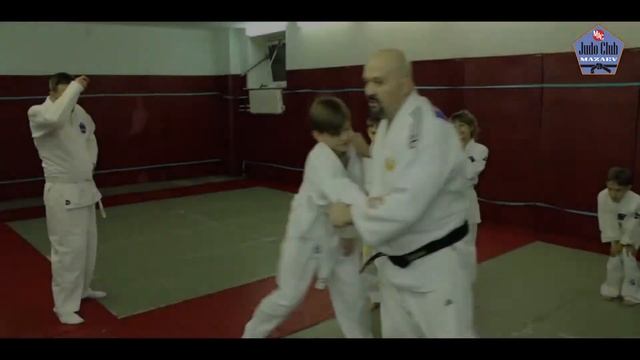 Школа борьбы Александра Мазаева original смотреть онлайн