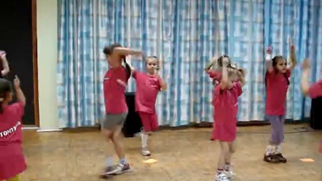 Команда "Радуга" смотреть онлайн