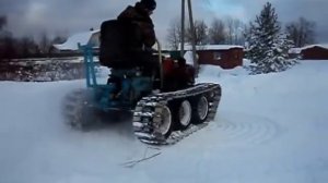 Гусеничный минитрактор МТЗ-132Н. Супер проходимость по пухляку.