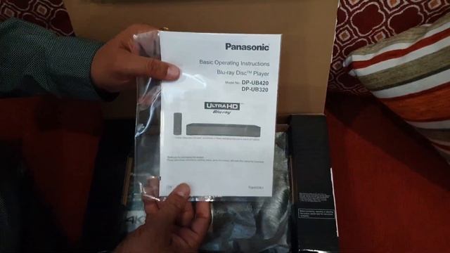 Panasonic DP-UB420 UHD 4K Bluray Player Unboxing смотреть онлайн