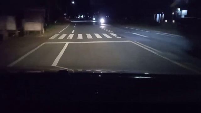 Cahaya lampu Osram All Season H4 60/55 watt pada malam hari смотреть онлайн