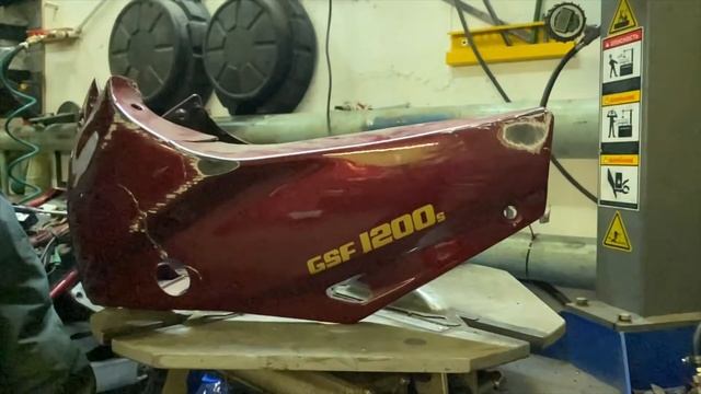 Пластик морды GSF1200S Bandit смотреть онлайн