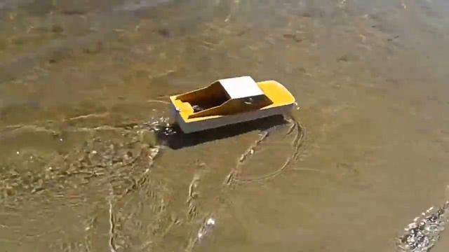 Запуск радиоуправляемой лодки! смотреть онлайн