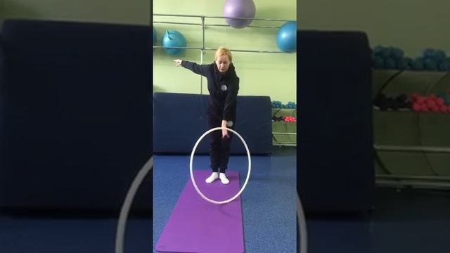 Художественная гимнастика работа с обручем “ вертушка” смотреть онлайн