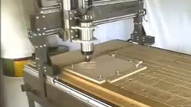 Craftsman 900ST CNC Router machining a 3D relief смотреть онлайн