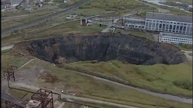Провал в городе Березники (failure in смотреть онлайн