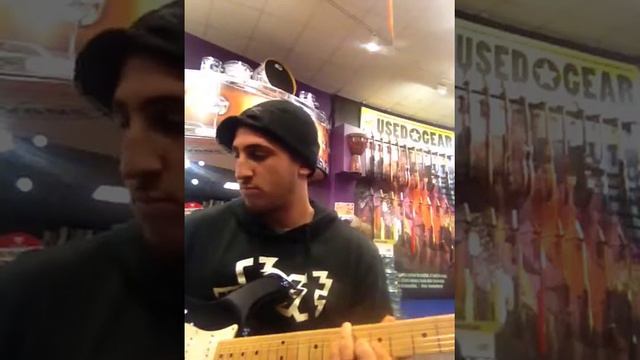 300 Dollar Mexican Fender Strat... Used Silent Review. смотреть онлайн