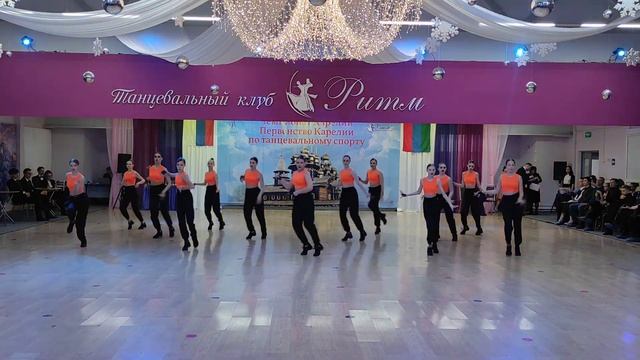 Показательный номер под рук. Ирины Хумала. смотреть онлайн