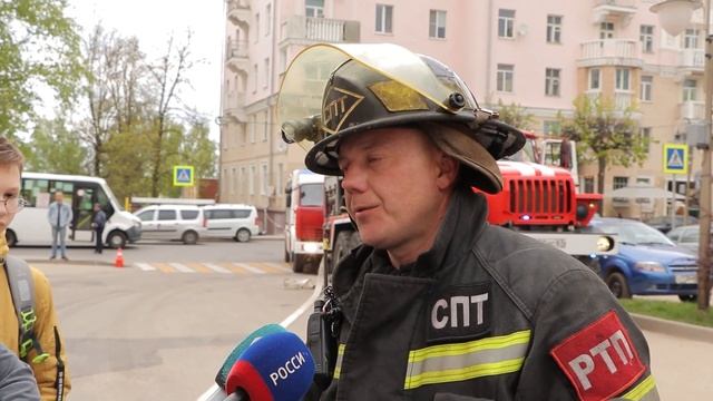 В Смоленске прошли показательные пожарно-тактические учения смотреть онлайн