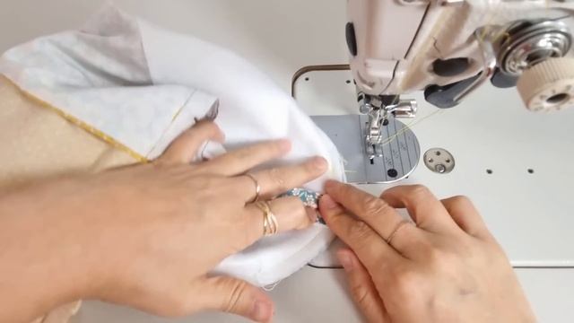 If you know this method, you can easily sew round bottoms. смотреть онлайн