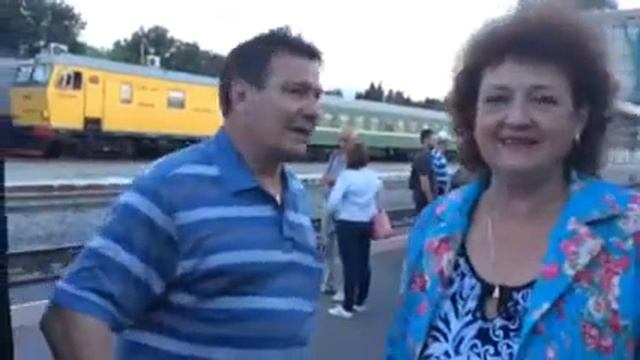 (4)Провожать родных всегда грустно... смотреть онлайн